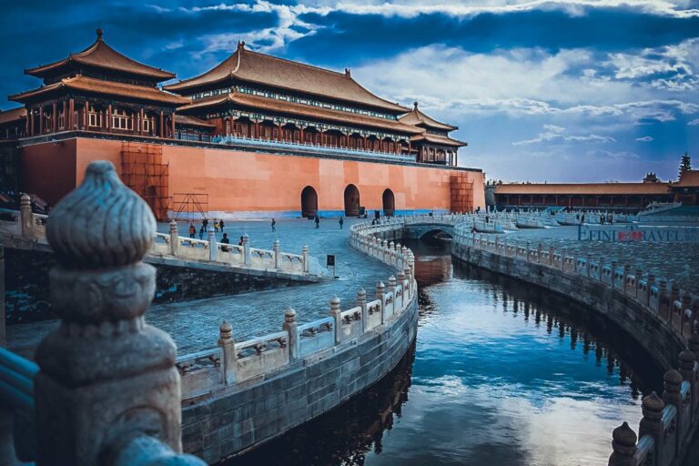 A Mix of Science and Tradition Helps Restore Relics in China’s Forbidden City